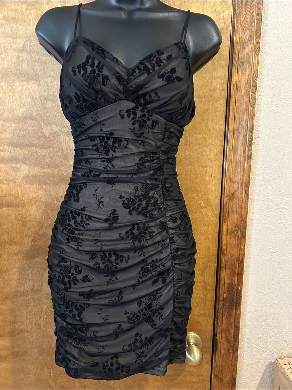 Black Floral Ruched Bodycon Dress - Homecoming
